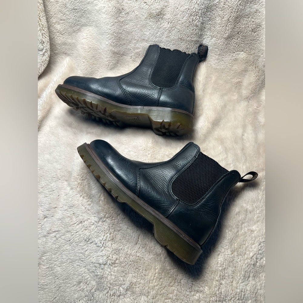 Women’s Dr Marten boots size 7 - Picture 3 of 8